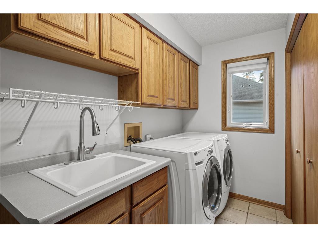 2970 Western Avenue N Roseville MN 55113 6777387 image78