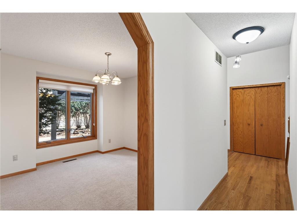 2970 Western Avenue N Roseville MN 55113 7052083 image12