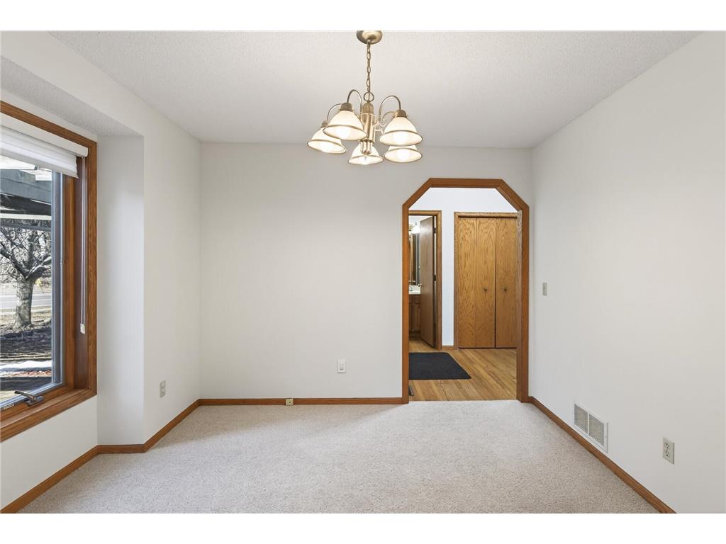 2970 Western Avenue N Roseville MN 55113 7052083 image14
