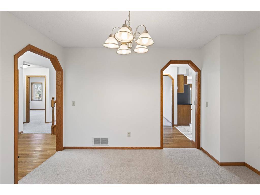 2970 Western Avenue N Roseville MN 55113 7052083 image15