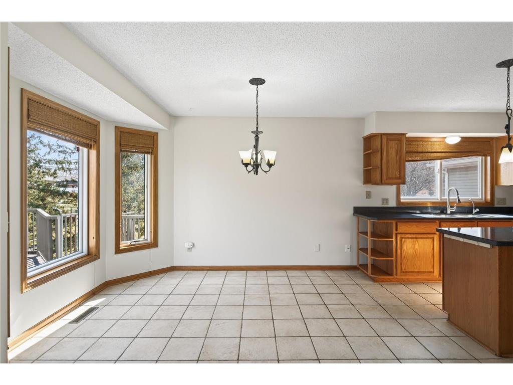2970 Western Avenue N Roseville MN 55113 7052083 image27