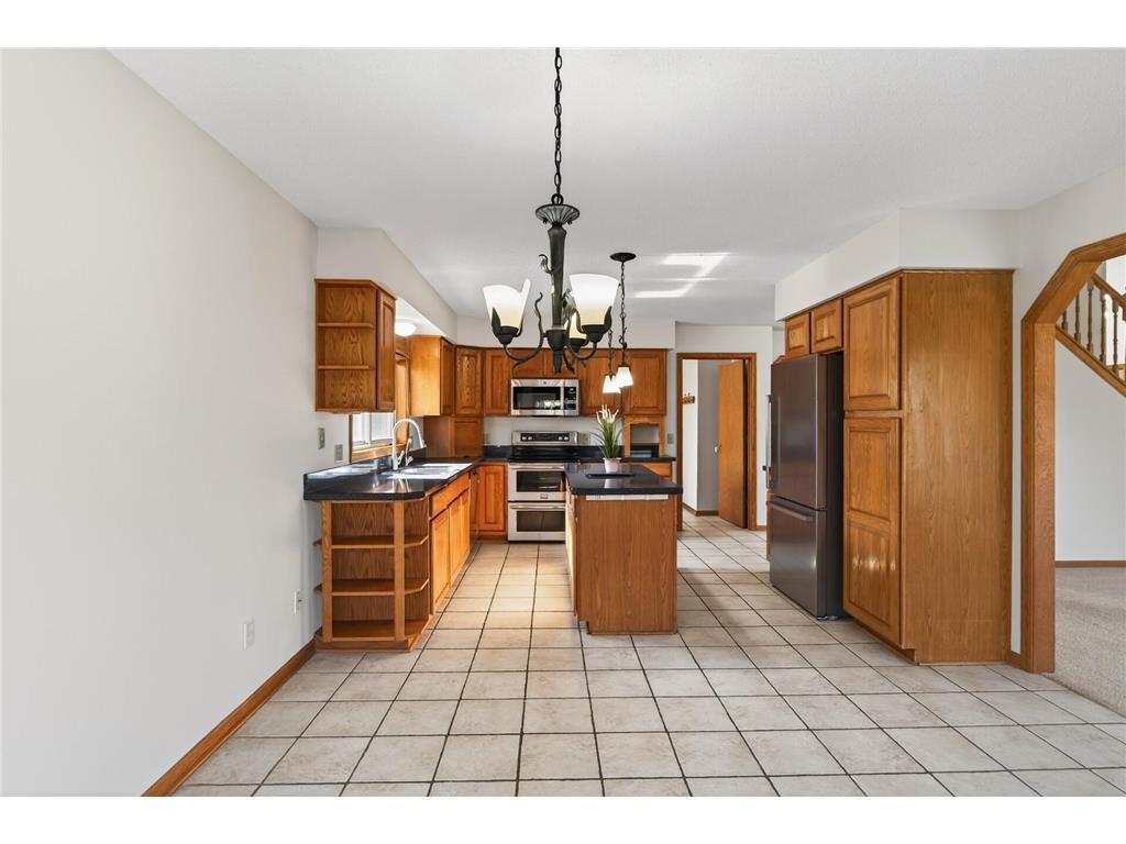 2970 Western Avenue N Roseville MN 55113 7052083 image31