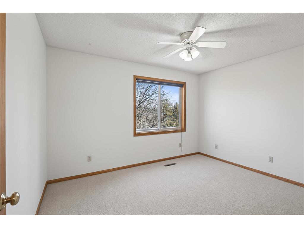 2970 Western Avenue N Roseville MN 55113 7052083 image51