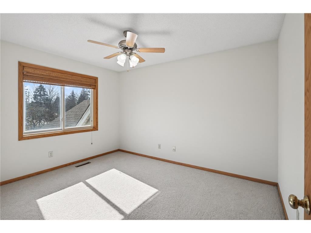 2970 Western Avenue N Roseville MN 55113 7052083 image55
