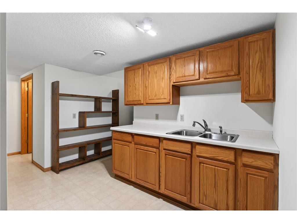 2970 Western Avenue N Roseville MN 55113 7052083 image66