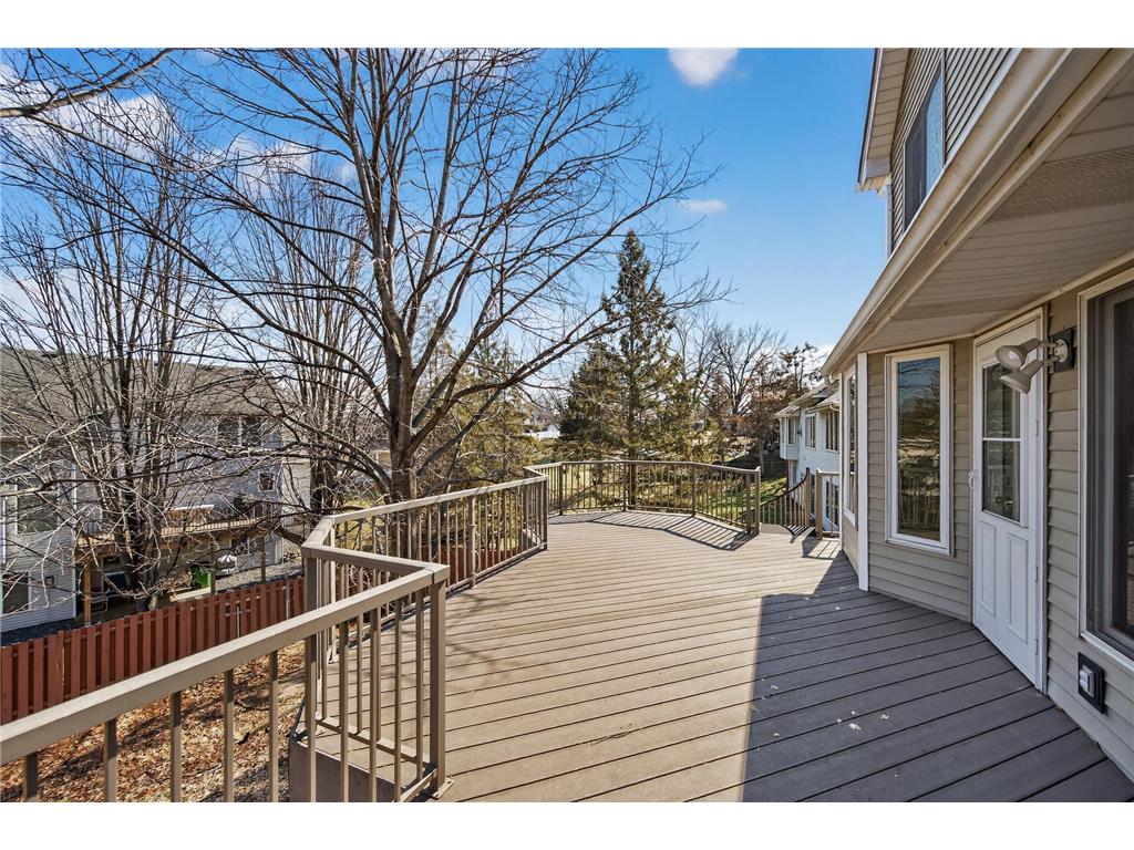 2970 Western Avenue N Roseville MN 55113 7052083 image75