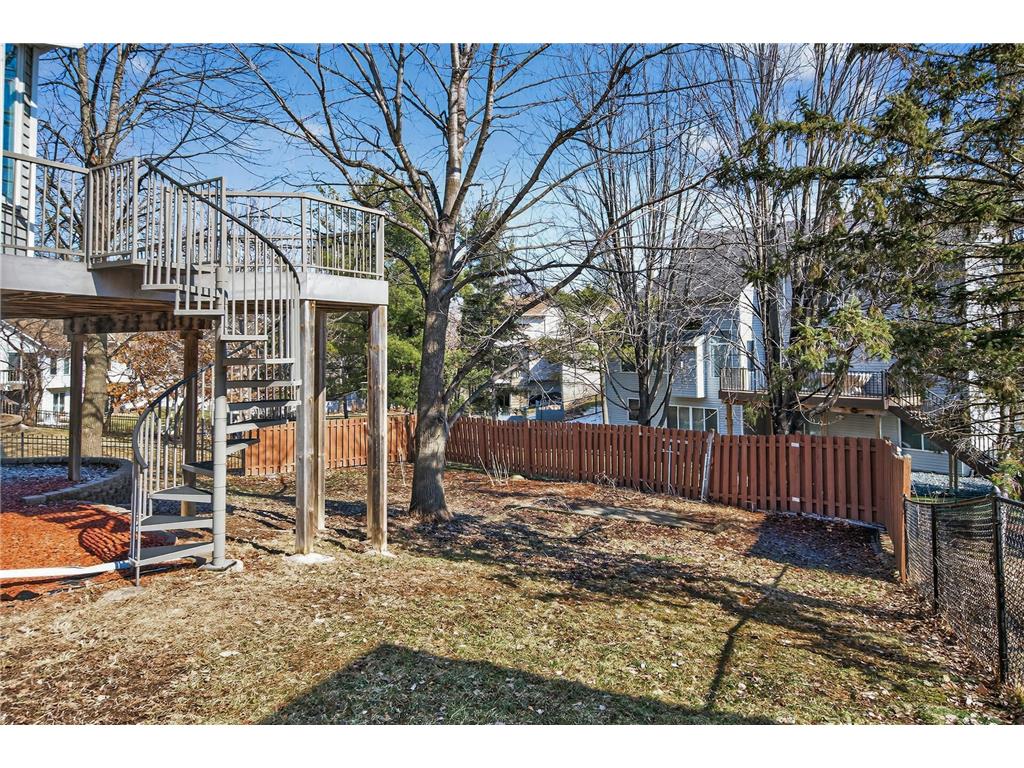 2970 Western Avenue N Roseville MN 55113 7052083 image79