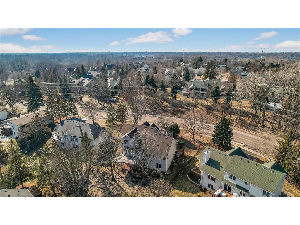 2970 Western Avenue N Roseville MN 55113 7052083 image83