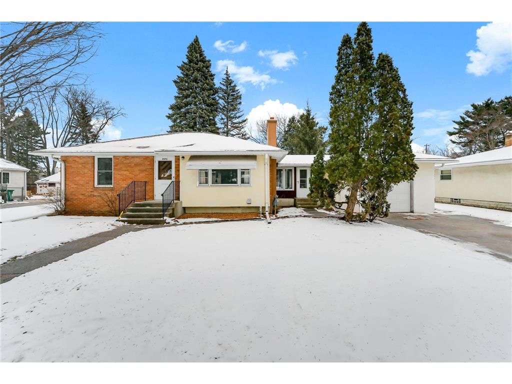 2972 Woodbridge Street Roseville MN 55113 7023703 image1