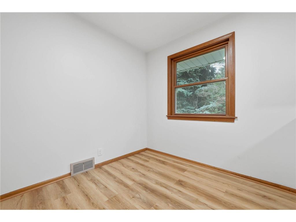 2972 Woodbridge Street Roseville MN 55113 7085503 image20