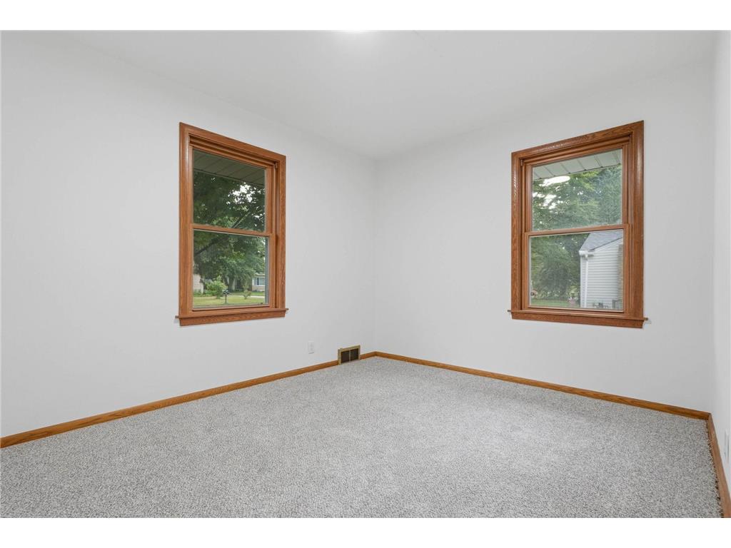 2972 Woodbridge Street Roseville MN 55113 7085503 image28