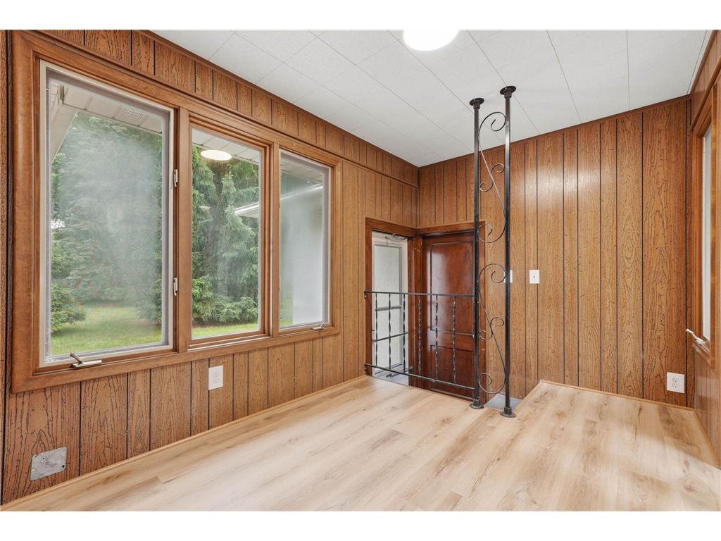 2972 Woodbridge Street Roseville MN 55113 7085503 image32