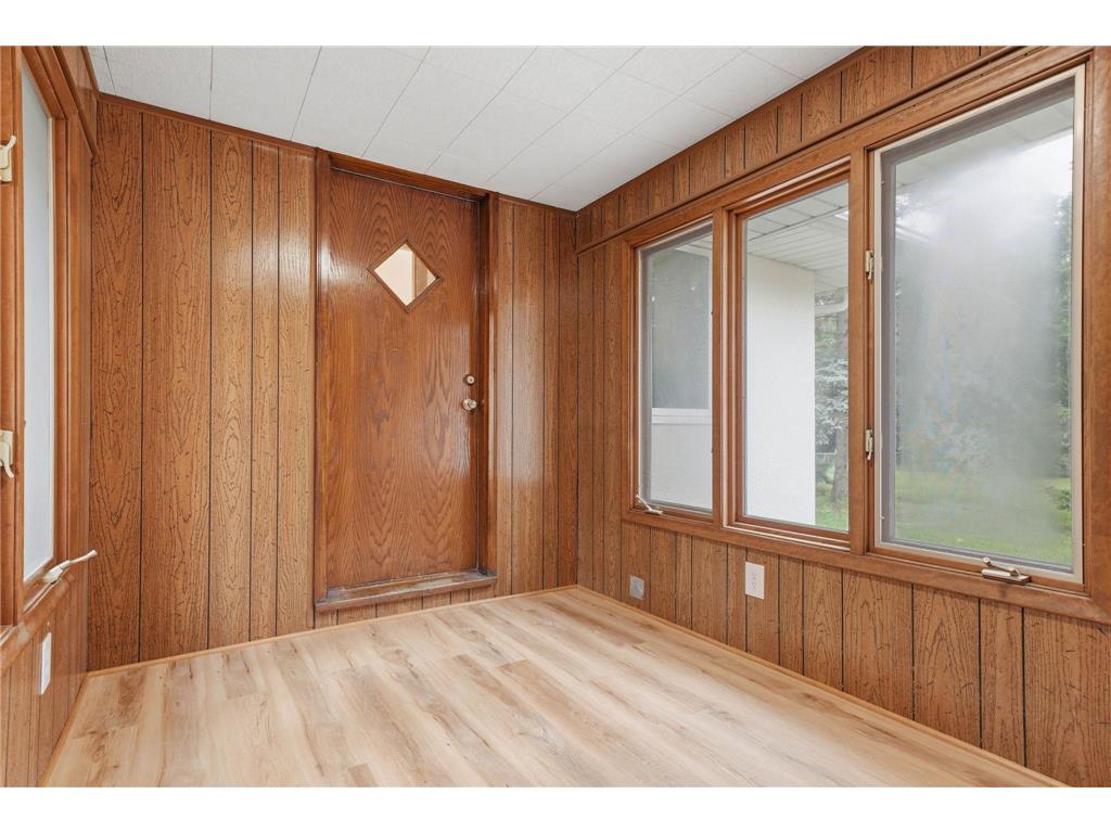 2972 Woodbridge Street Roseville MN 55113 7085503 image33