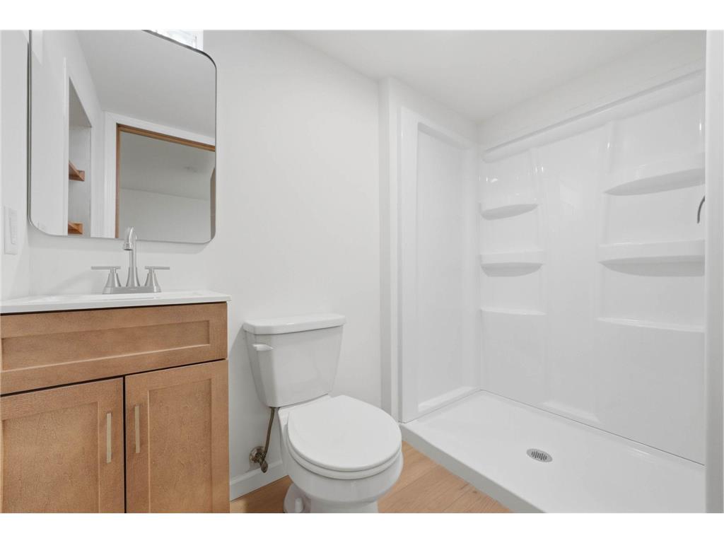 2972 Woodbridge Street Roseville MN 55113 7085503 image40
