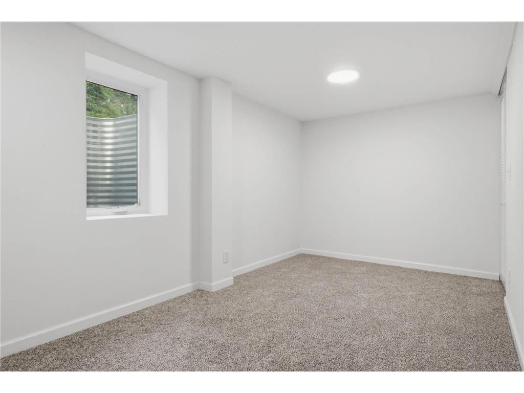 2972 Woodbridge Street Roseville MN 55113 7085503 image41