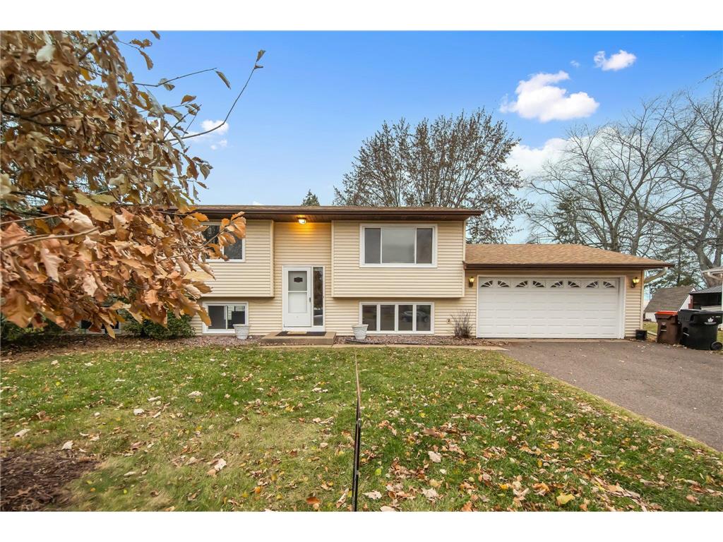 2975 Chisholm Parkway Maplewood MN 55109 6633497 image1