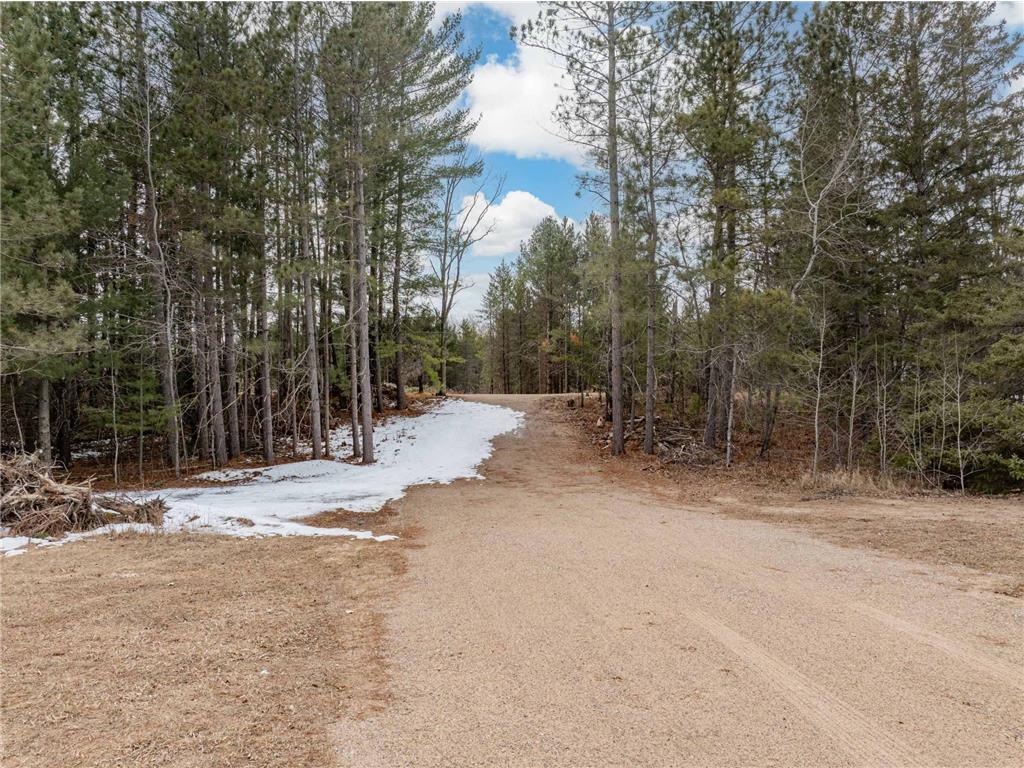 2976 River Road Grand Rapids MN 55744 7047590 image16