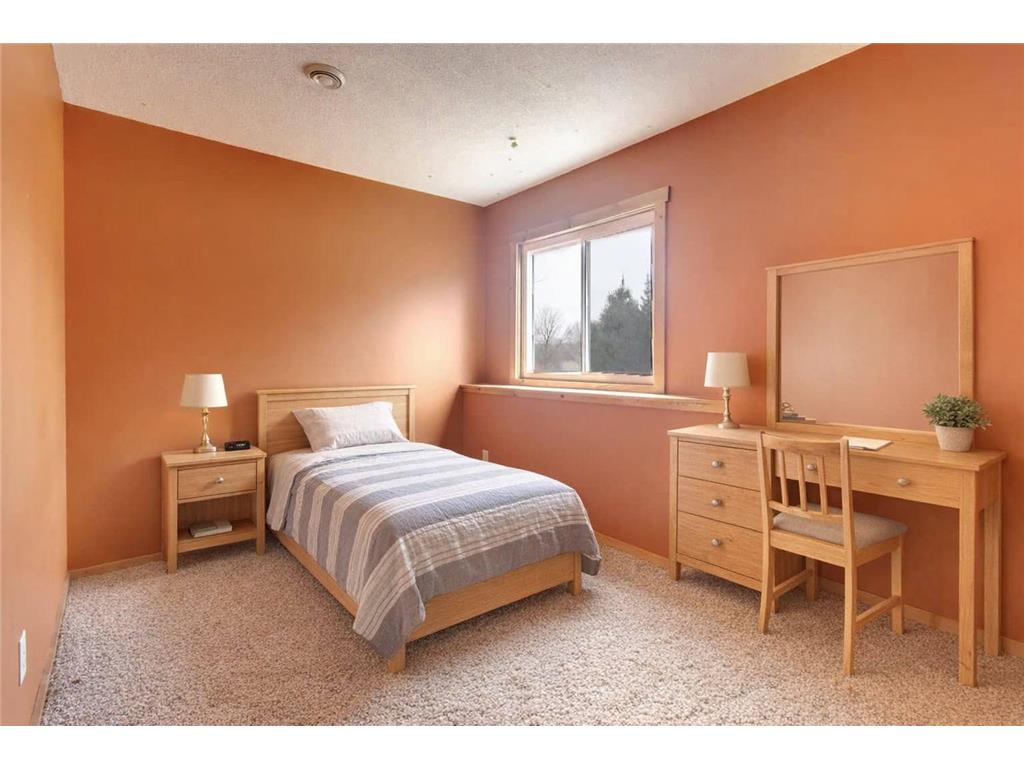 29776 Hayes Avenue Northfield MN 55057 7032914 image12