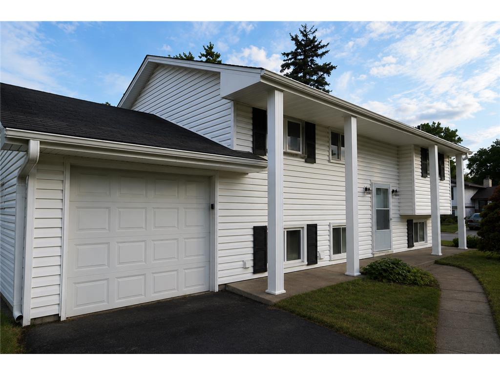 298 Ely Street NE Fridley MN 55432 7095524 image4
