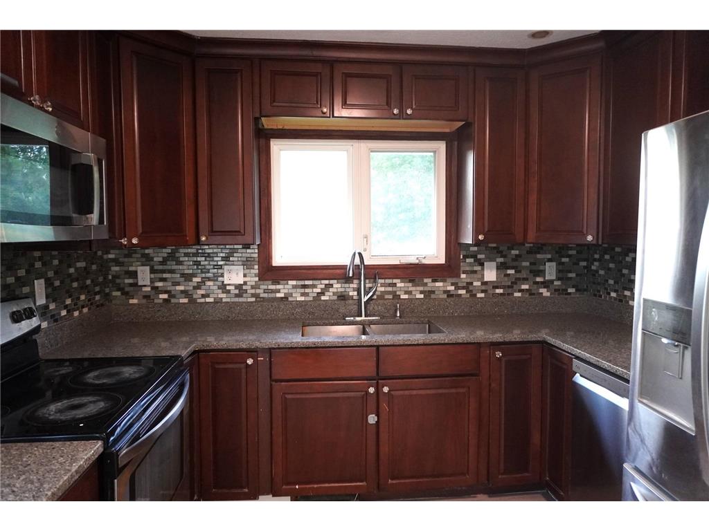 298 Ely Street NE Fridley MN 55432 7095524 image9