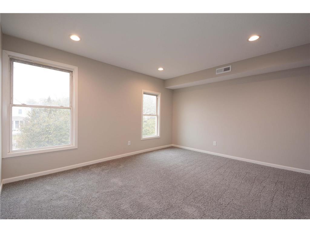 298 Jenks Avenue Saint Paul MN 55130 7020564 image13