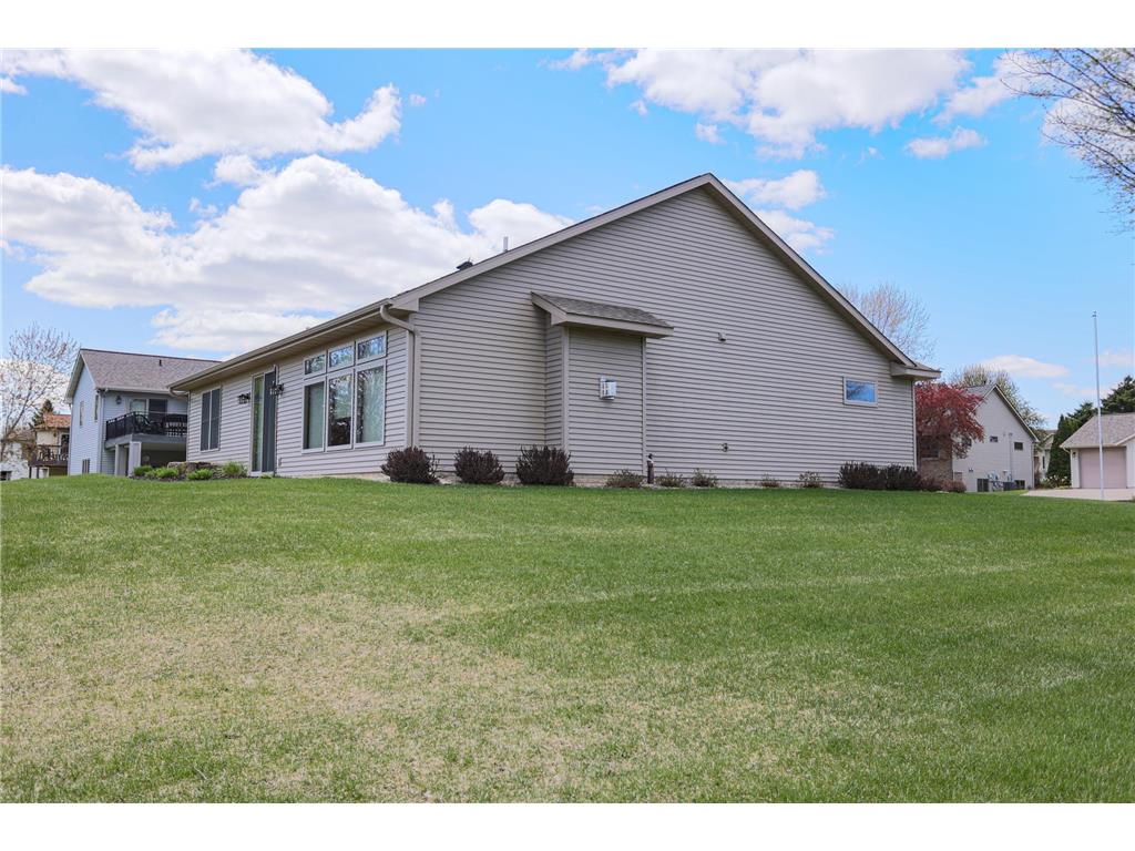 298 Kusilek Street River Falls WI 54022 7066978 image3