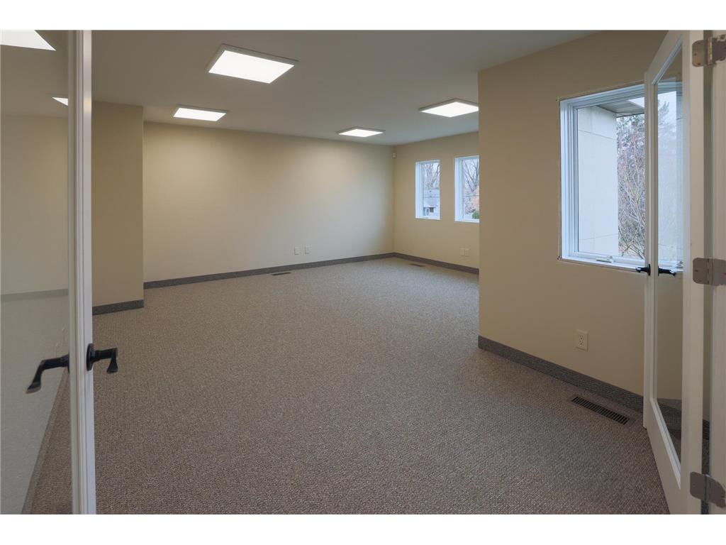 2980 Rice Street Little Canada MN 55113 6821835 image12