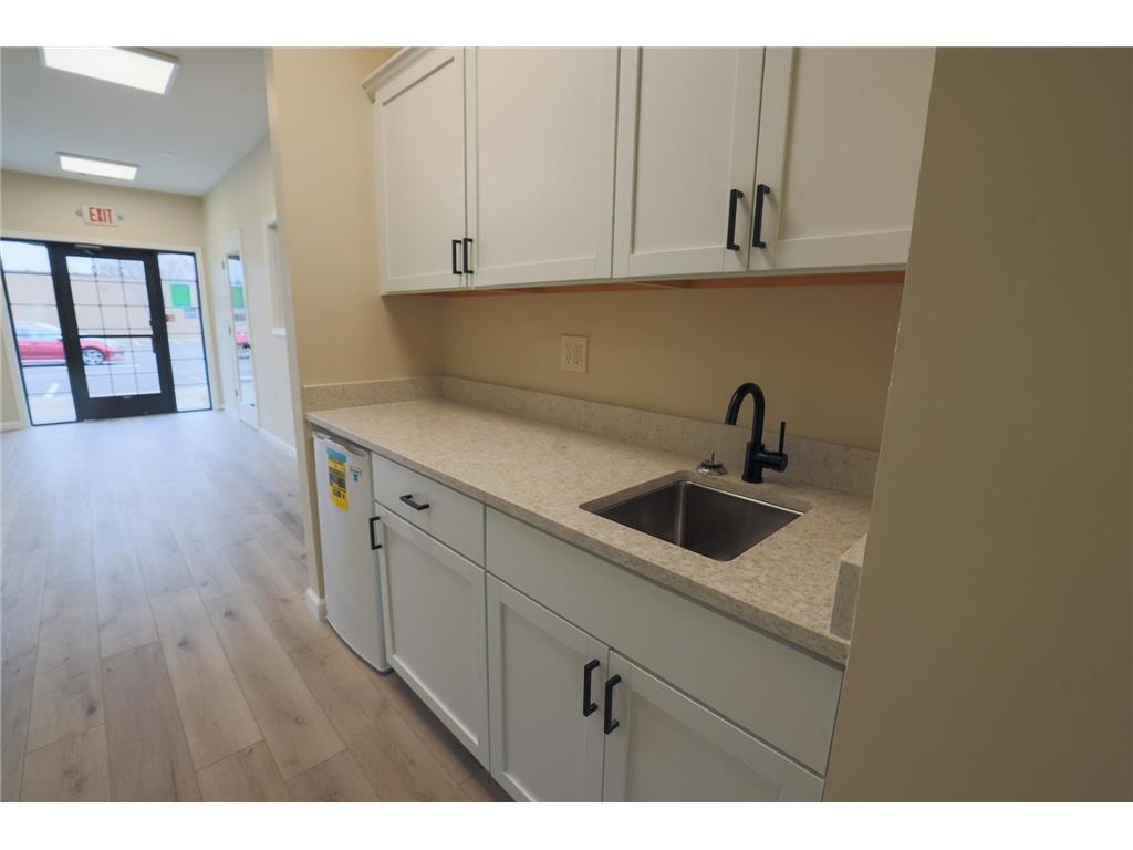 2980 Rice Street Little Canada MN 55113 6821835 image9