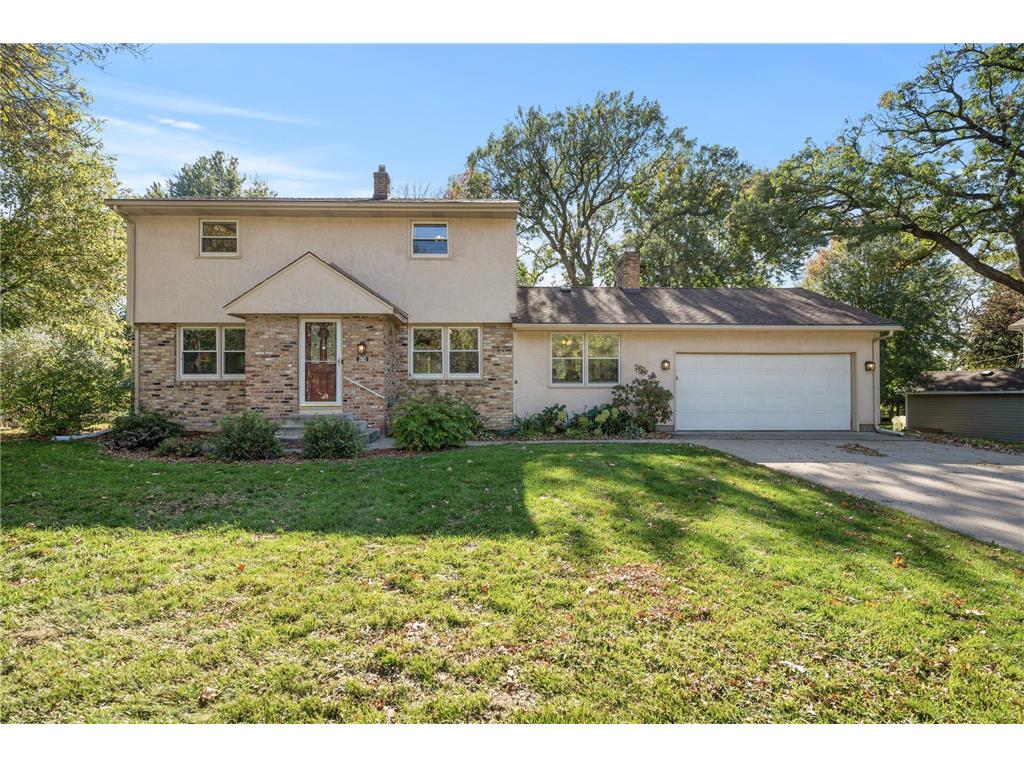 2983 Granada Lane N, Oakdale, MN 55128 MLS 6367611 Edina Realty