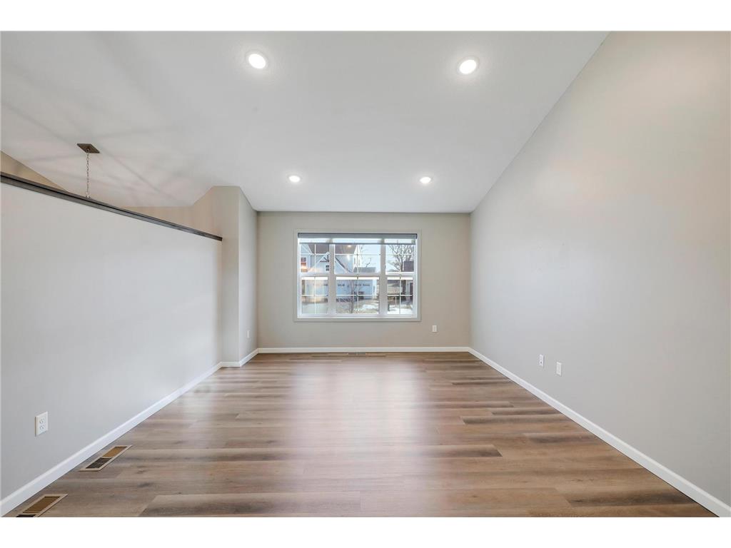 2985 127th Avenue Blaine MN 55449 7025891 image11