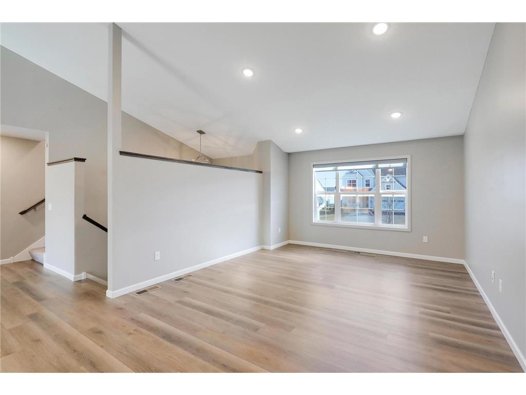 2985 127th Avenue Blaine MN 55449 7025891 image12