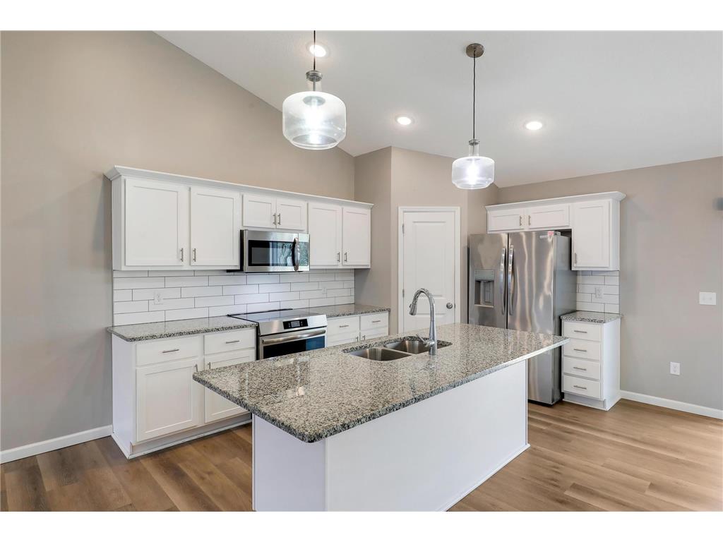 2985 127th Avenue Blaine MN 55449 7025891 image18