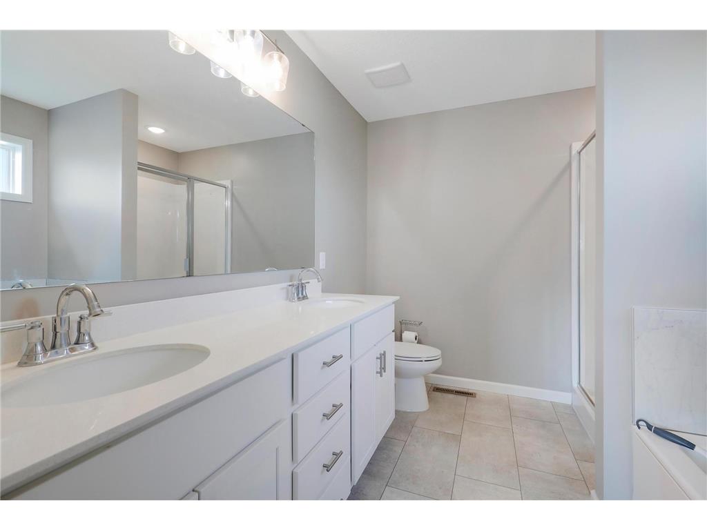 2985 127th Avenue Blaine MN 55449 7025891 image36