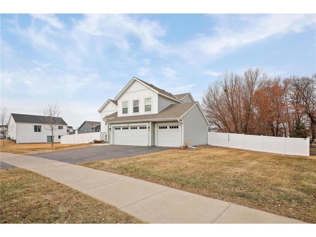 2985 127th Avenue Blaine MN 55449 7025891 image6