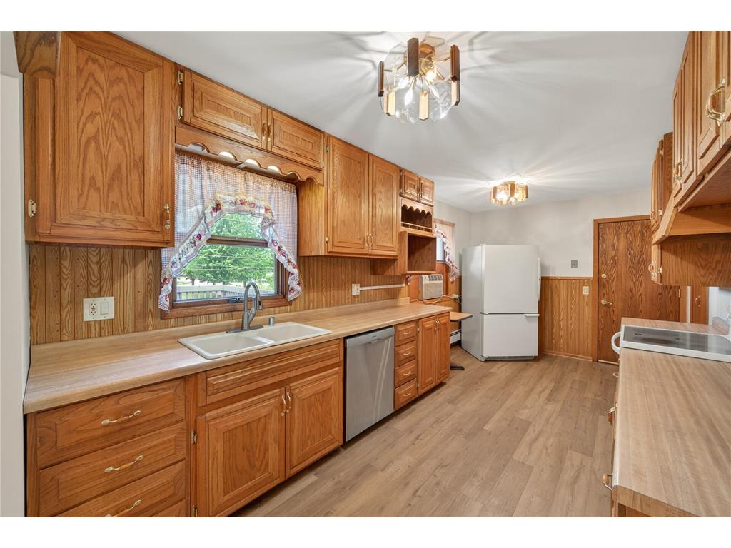 2985 Marion Street Roseville MN 55113 7082546 image10