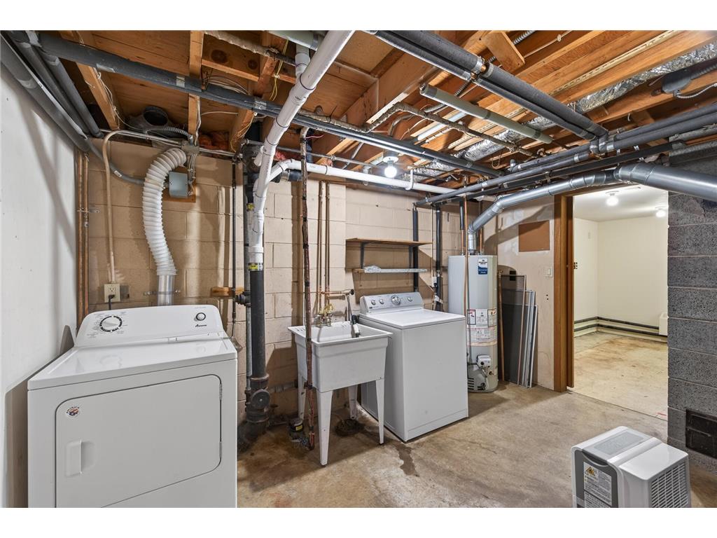 2985 Marion Street Roseville MN 55113 7082546 image21