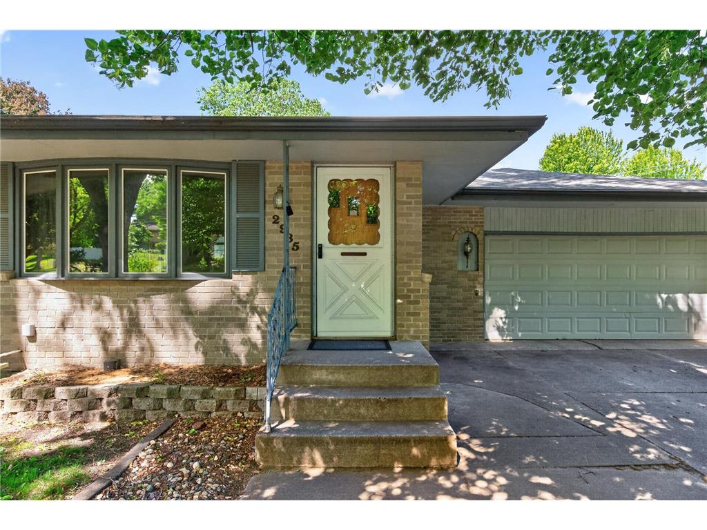 2985 Marion Street Roseville MN 55113 7082546 image3