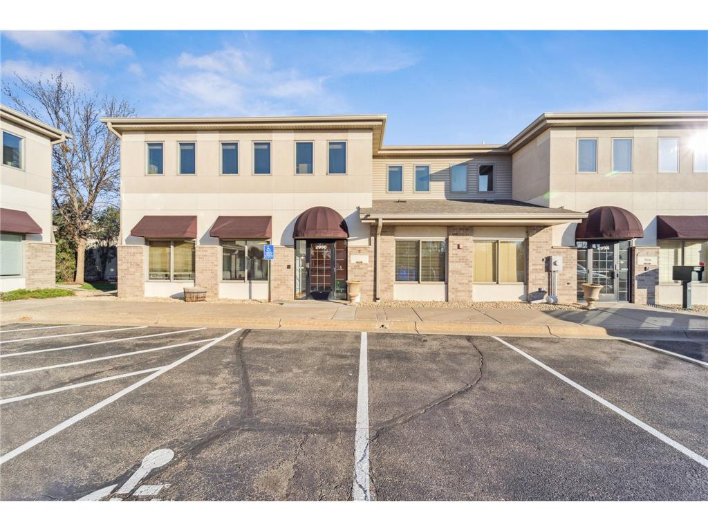 2990 Rice Street Little Canada MN 55113 6457406 image1