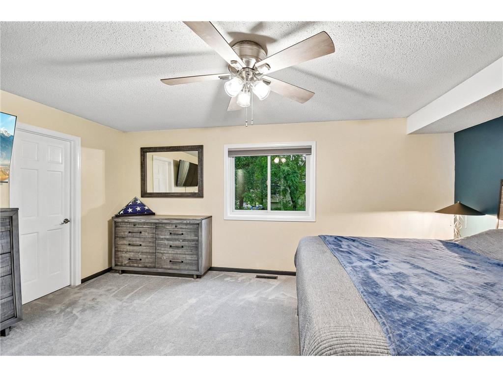 2991 Ontario Road Little Canada MN 55117 7093424 image14