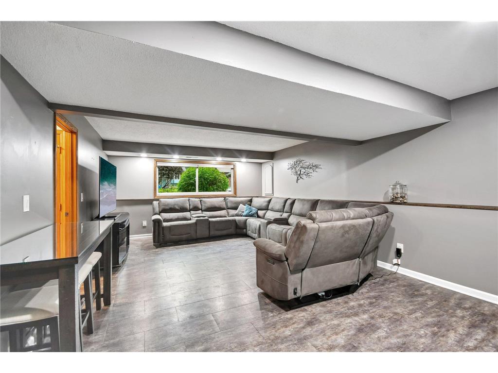 2991 Ontario Road Little Canada MN 55117 7093424 image23