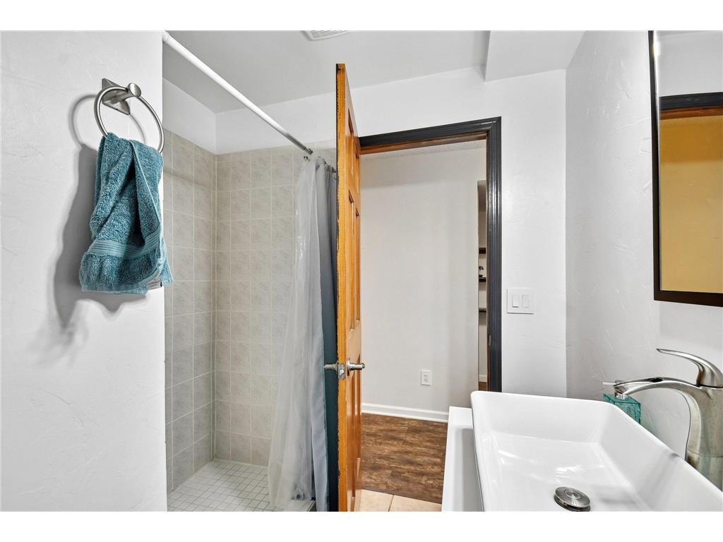 2991 Ontario Road Little Canada MN 55117 7093424 image31