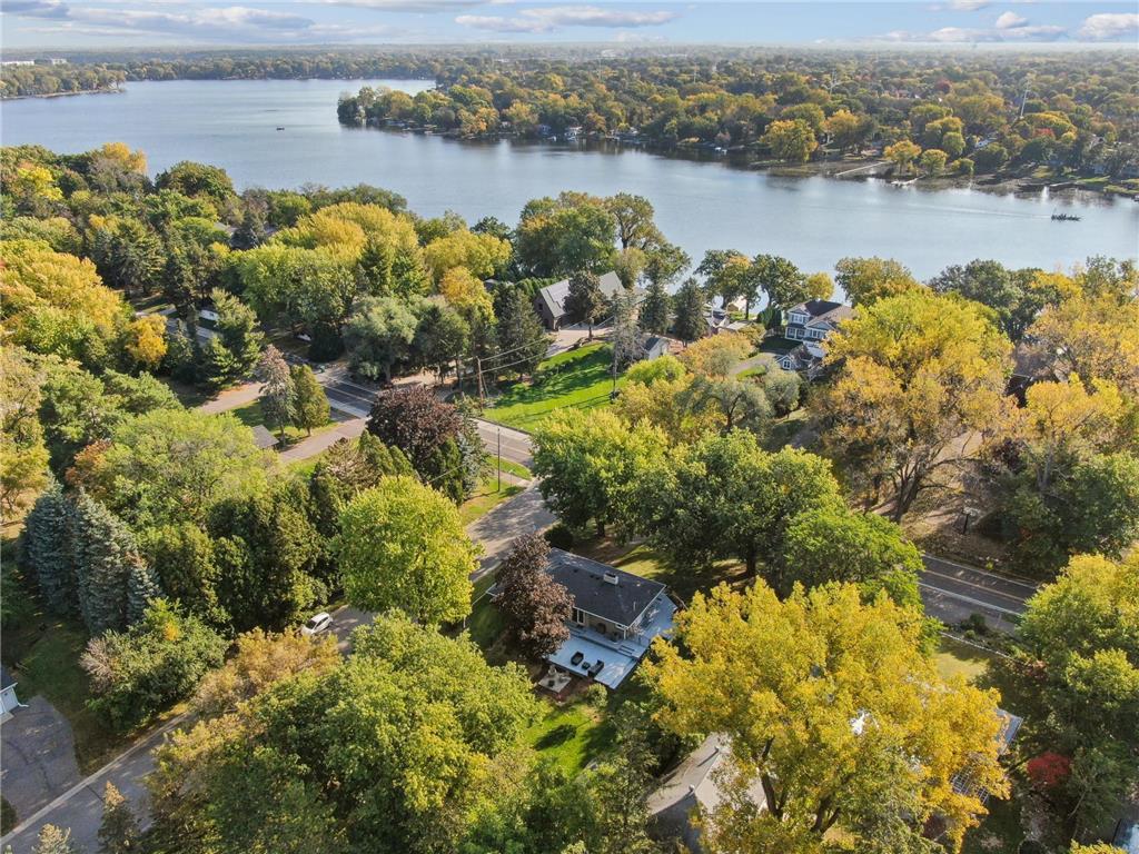 2995 W Owasso Boulevard Roseville MN 55113 - Owasso 6610344 image1