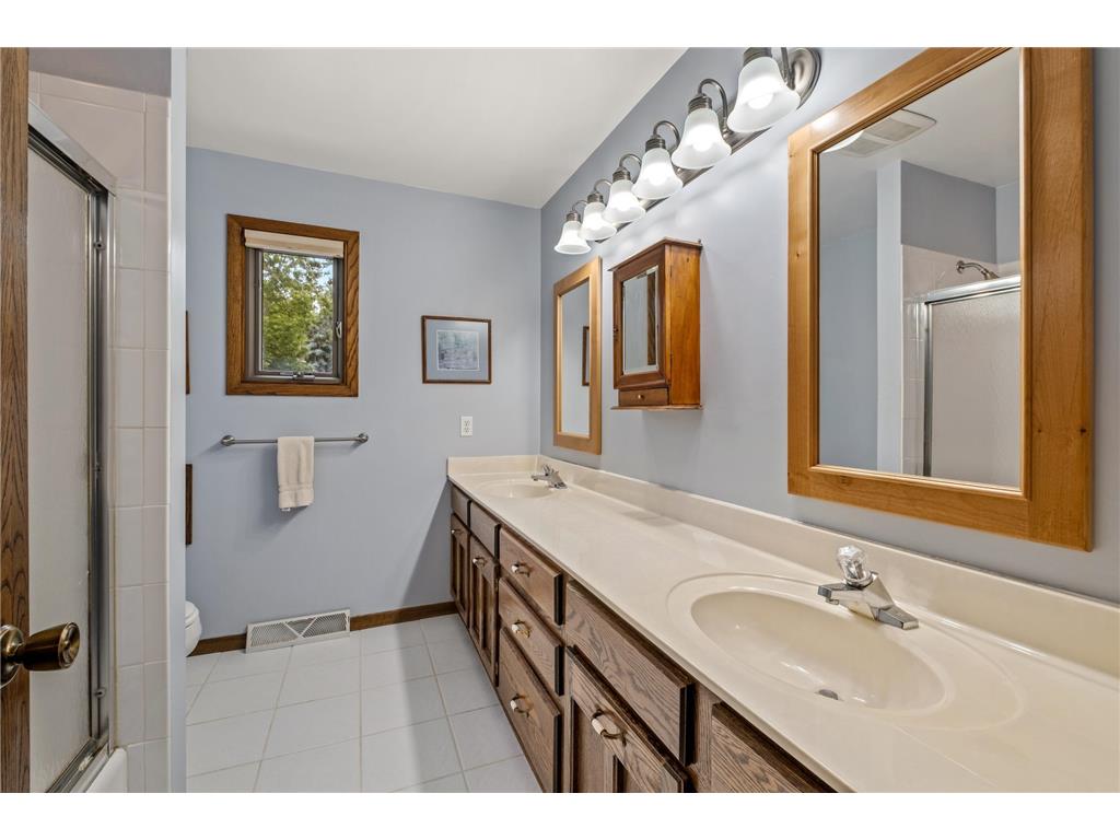 2999 Stinson Court New Brighton MN 55112 7088806 image38