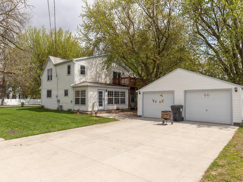 3 4th Street SE, Hayfield, MN 55940 MLS 5753028 Edina Realty