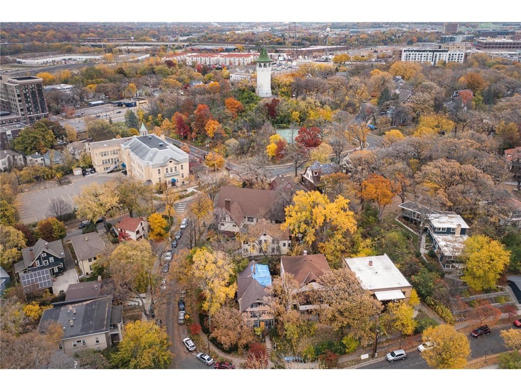 3 Barton Avenue SE Minneapolis MN 55414 6427711 image1