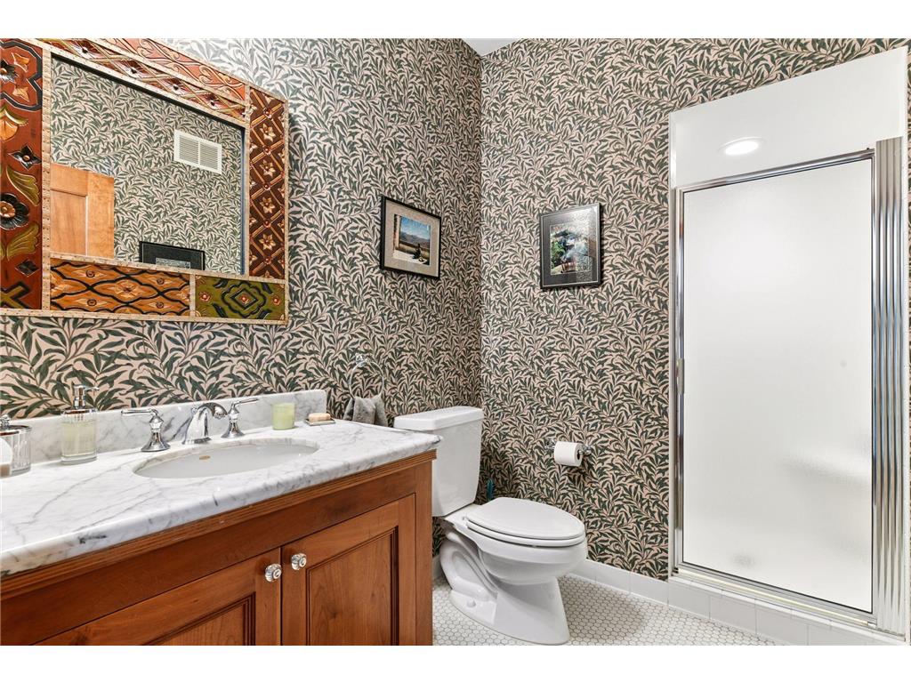 3 Circle E Edina MN 55436 6816190 image19