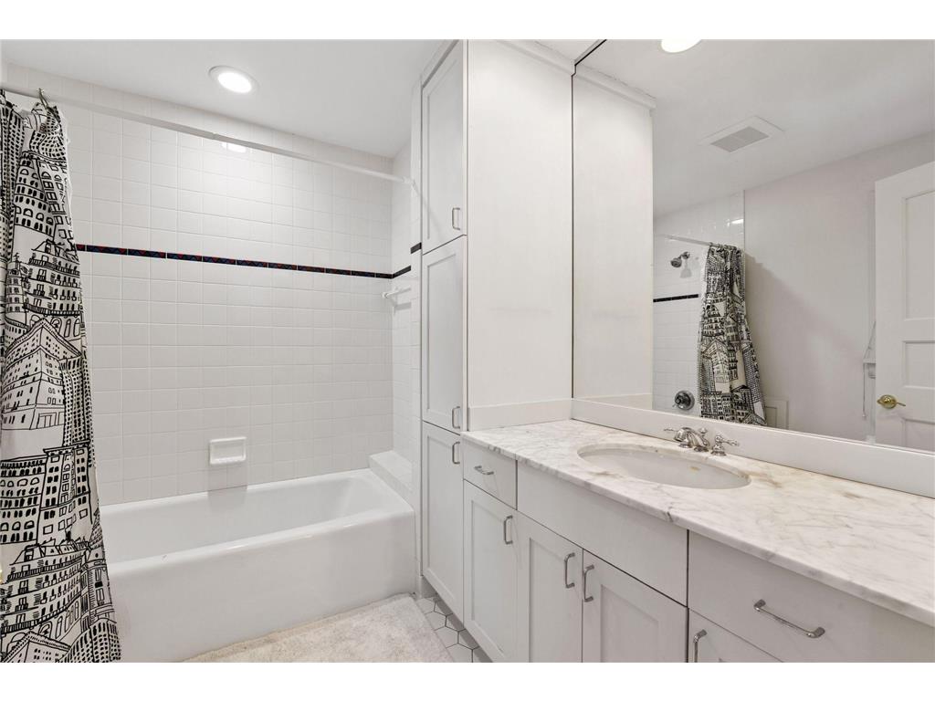 3 Circle E Edina MN 55436 6816190 image35