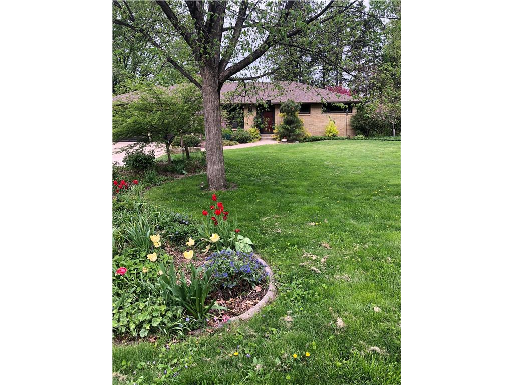 3 Hingham Circle Mendota Heights MN 55118 6533726 image1