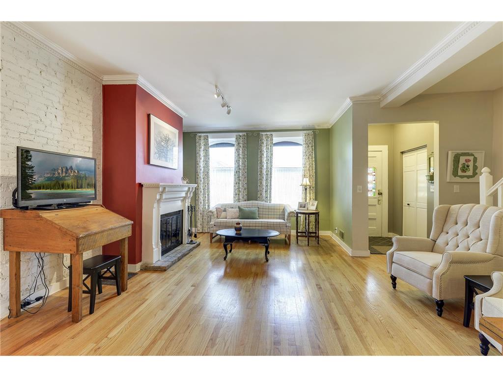 3 W 33rd Street Minneapolis MN 55408 6335334 image1