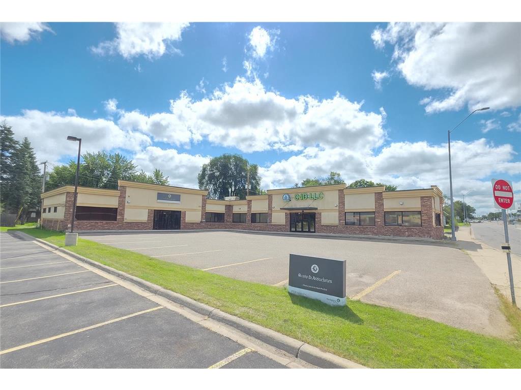 30 25th Avenue S Saint Cloud MN 56301 6823610 image1